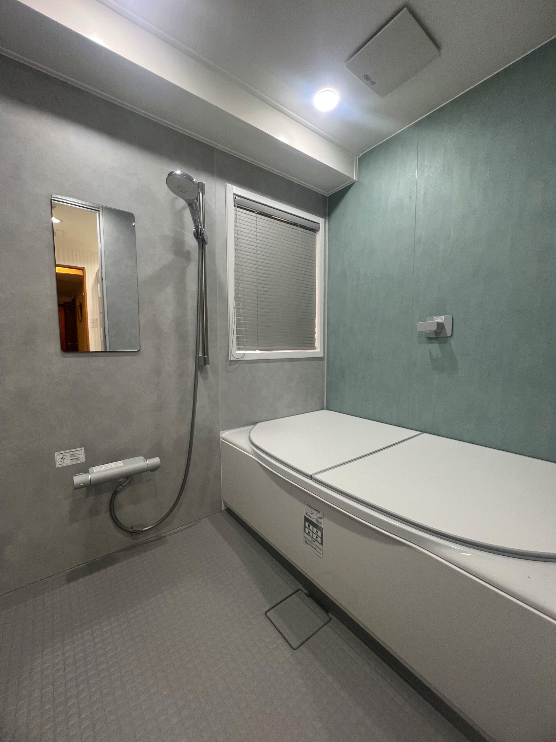 LIXIL　浴室　リノビオ　Vシリーズ　Fタイプ