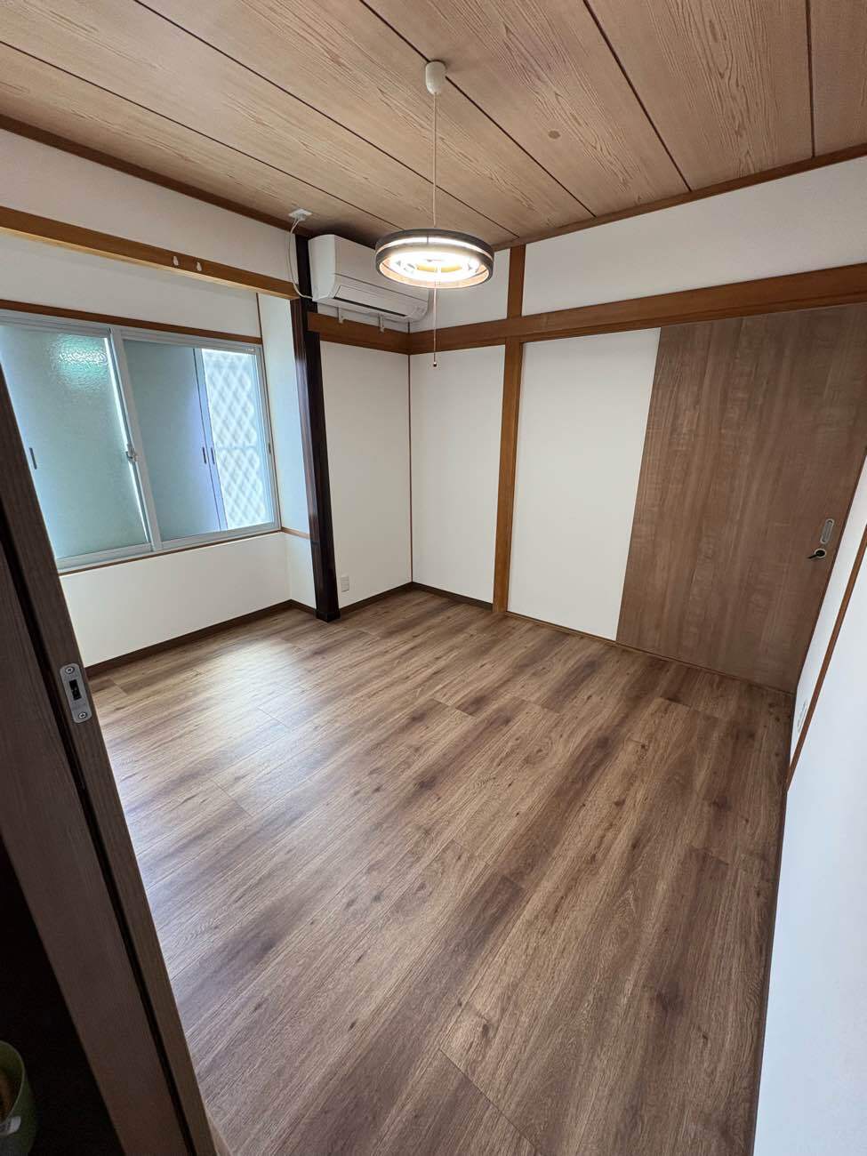 和室から洋室へリフォームした施工後｜LIXIL ラシッサD ナチュラルオークF